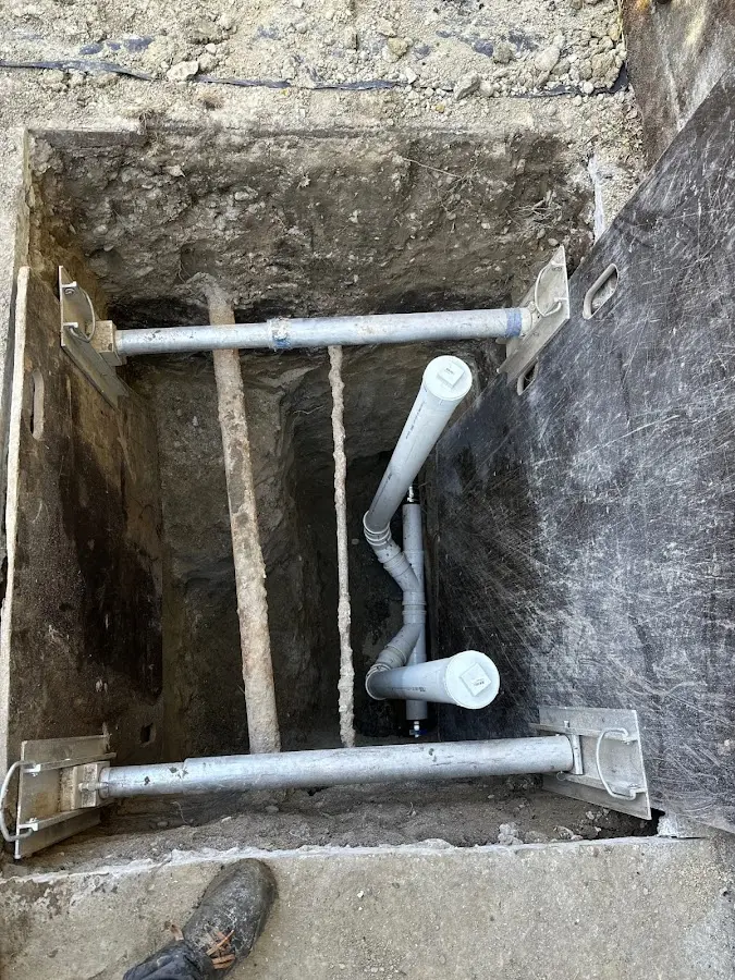Experienced plumber completing Drain Cleaning work in Madison